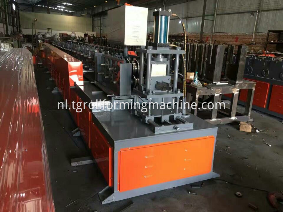 Storage Shelf Roll Forming Machine